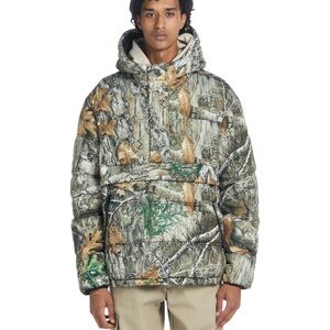 Unisex The Very Warm x Realtree EDGE® Anorak Puffer in size XL